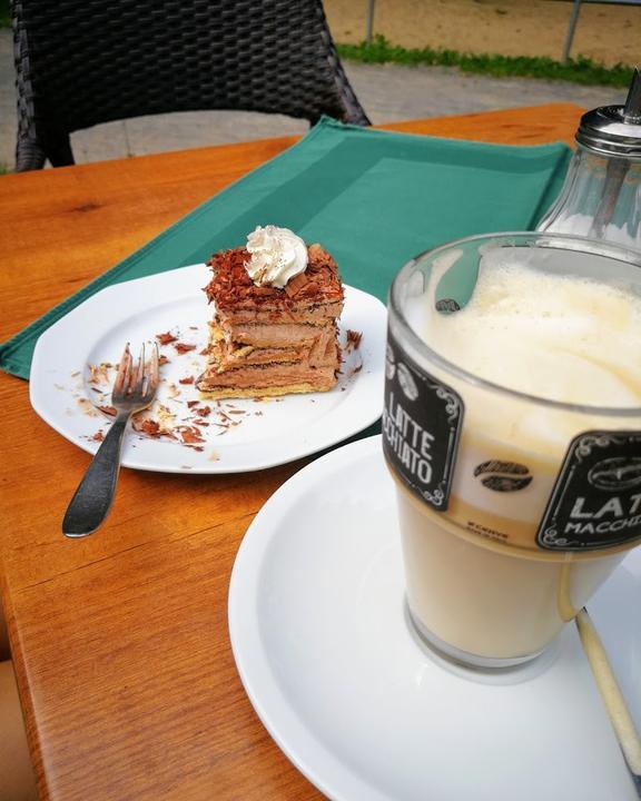 Café und Konditorei Podzelny